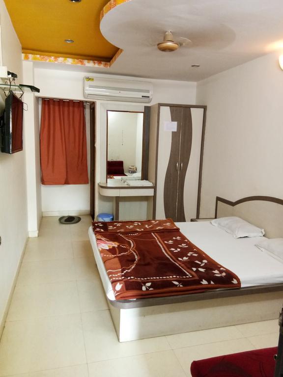 Hotel Sudarshan Nāthdwāra Dış mekan fotoğraf